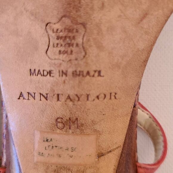 Ann Taylor Strappy Leather Small Heel Sandal Shoe Size 6M - Picture 8 of 10